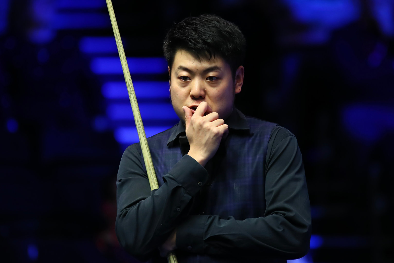 务中的立场 务中的立场