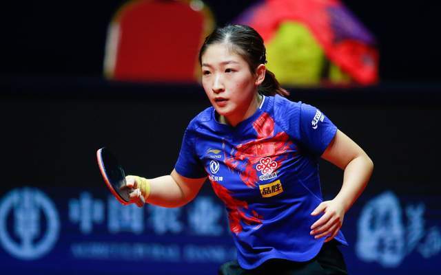 的舞台上 的舞台上